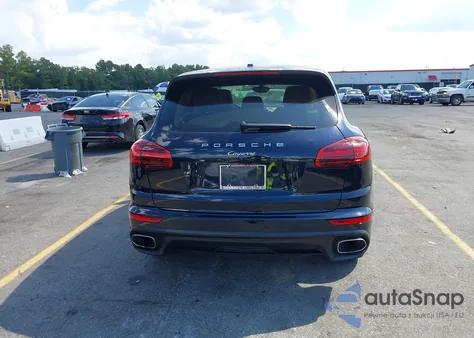 2016 Porsche Cayenne из США, поврежденный, VIN WP1AA2A2XGLA00611